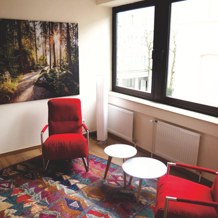 Foto Behandlungszimmer der Praxis 360 Grad Psychotherapie in Frankfurt am Main.